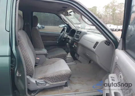 2001 Nissan Xterra Xe-V6 from USA, damaged, VIN 5N1ED28T41C506186